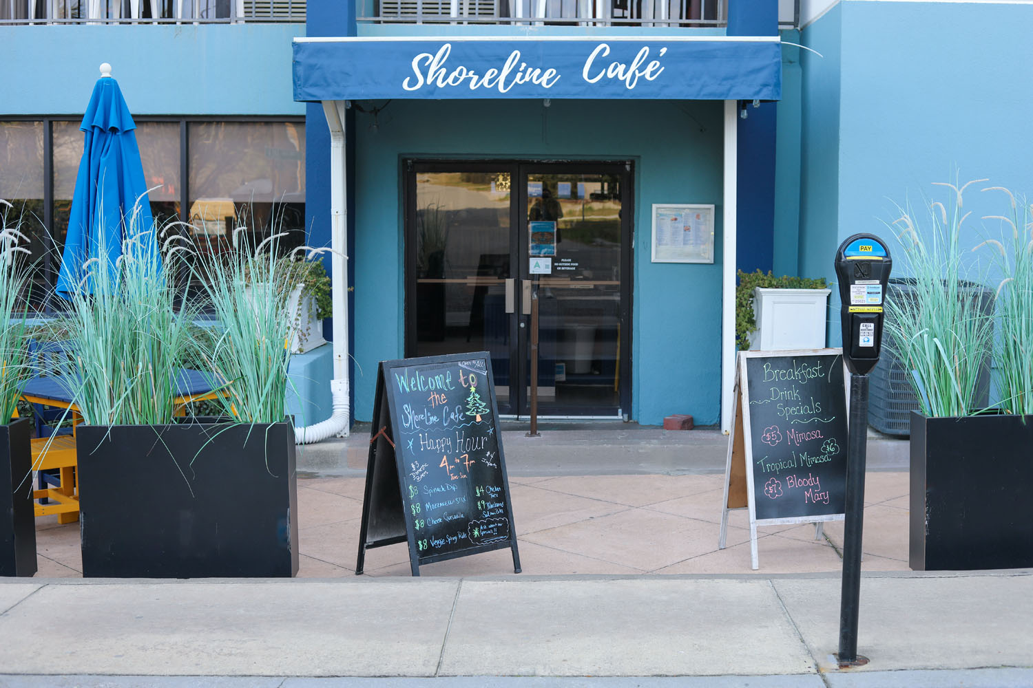 Amenities Shoreline Cafe