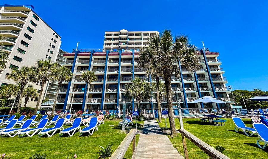 Exterior view of Grande Shores Ocean Resort in Myrtle Beach